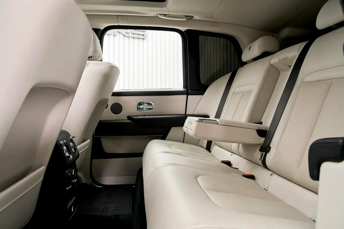 2019 Rolls-Royce Cullinan, 12/12