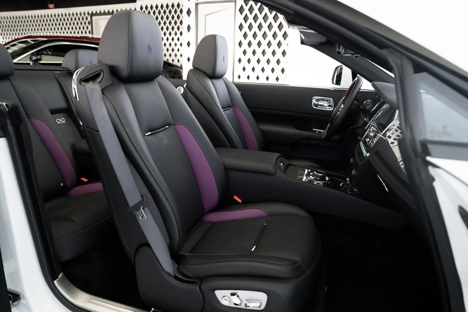 2019 Rolls-Royce Dawn Black Badge, 10/15