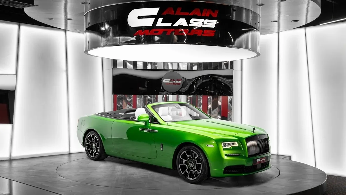 2019 Rolls-Royce Dawn Black Badge angeboten von einem Fachhändler in Dubai, Vereinigte Arabische Emirate, Hauptfoto