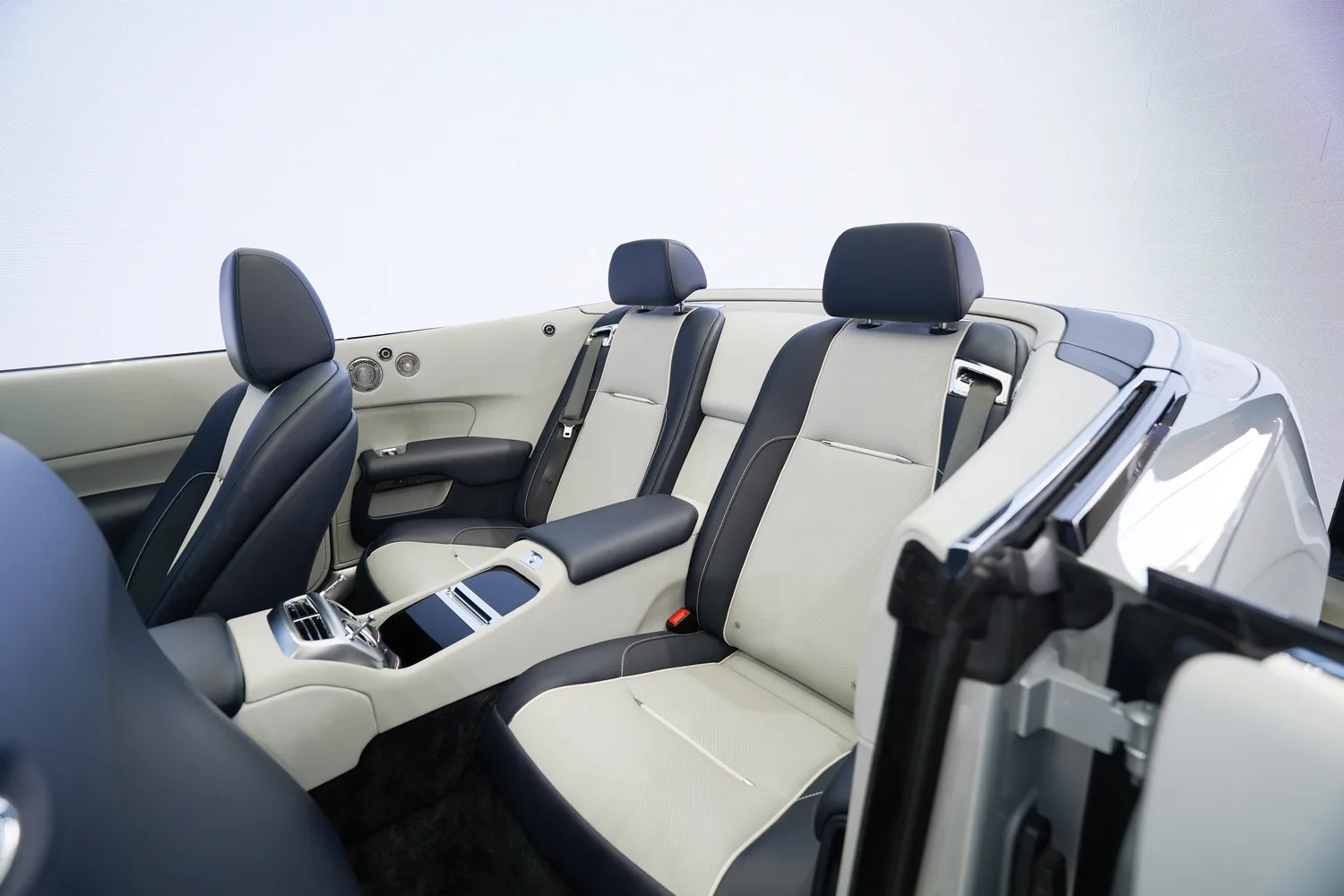 2019 Rolls-Royce Dawn, 9/14