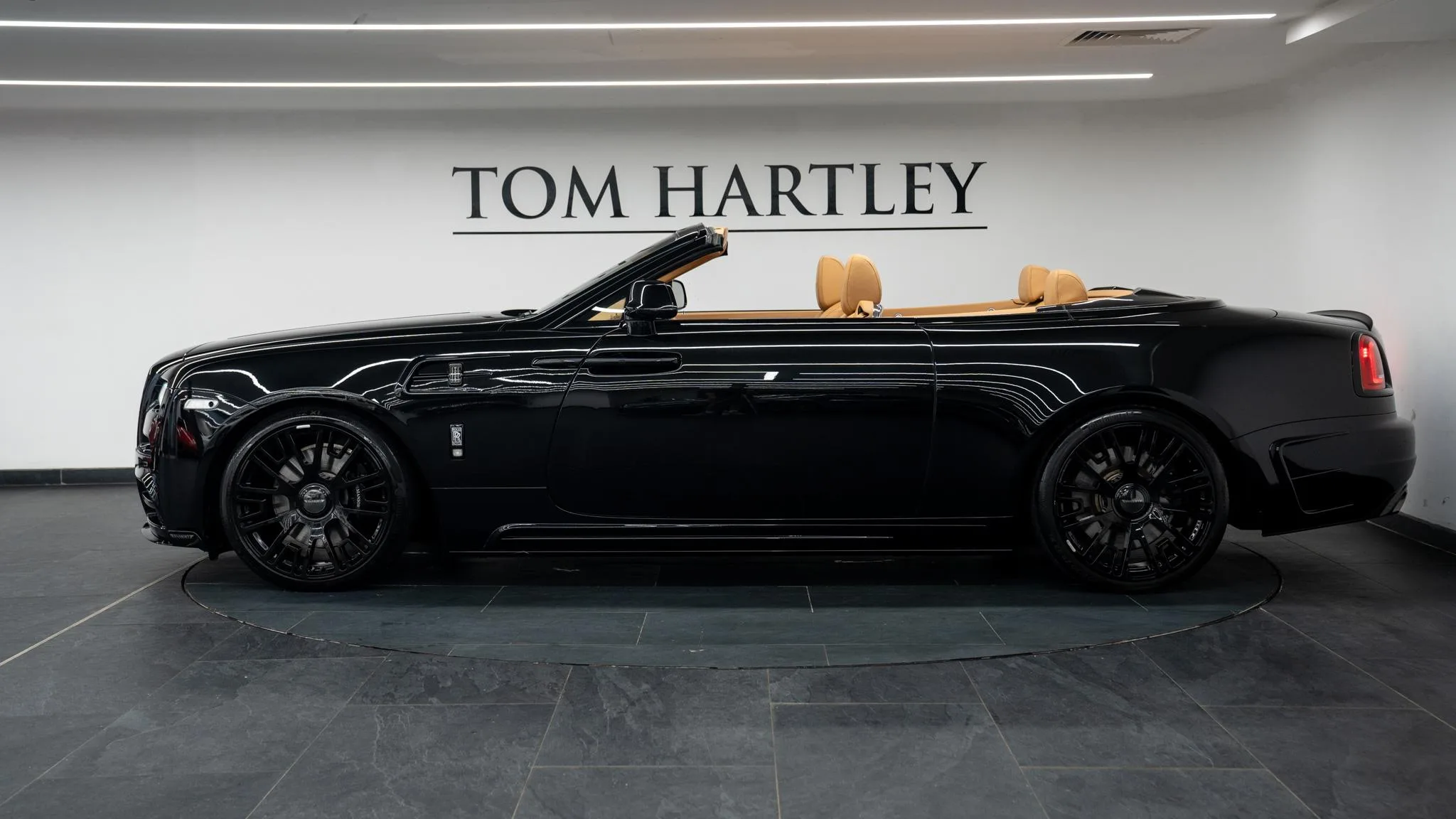 2019 Rolls-Royce Dawn MANSORY, 4/30