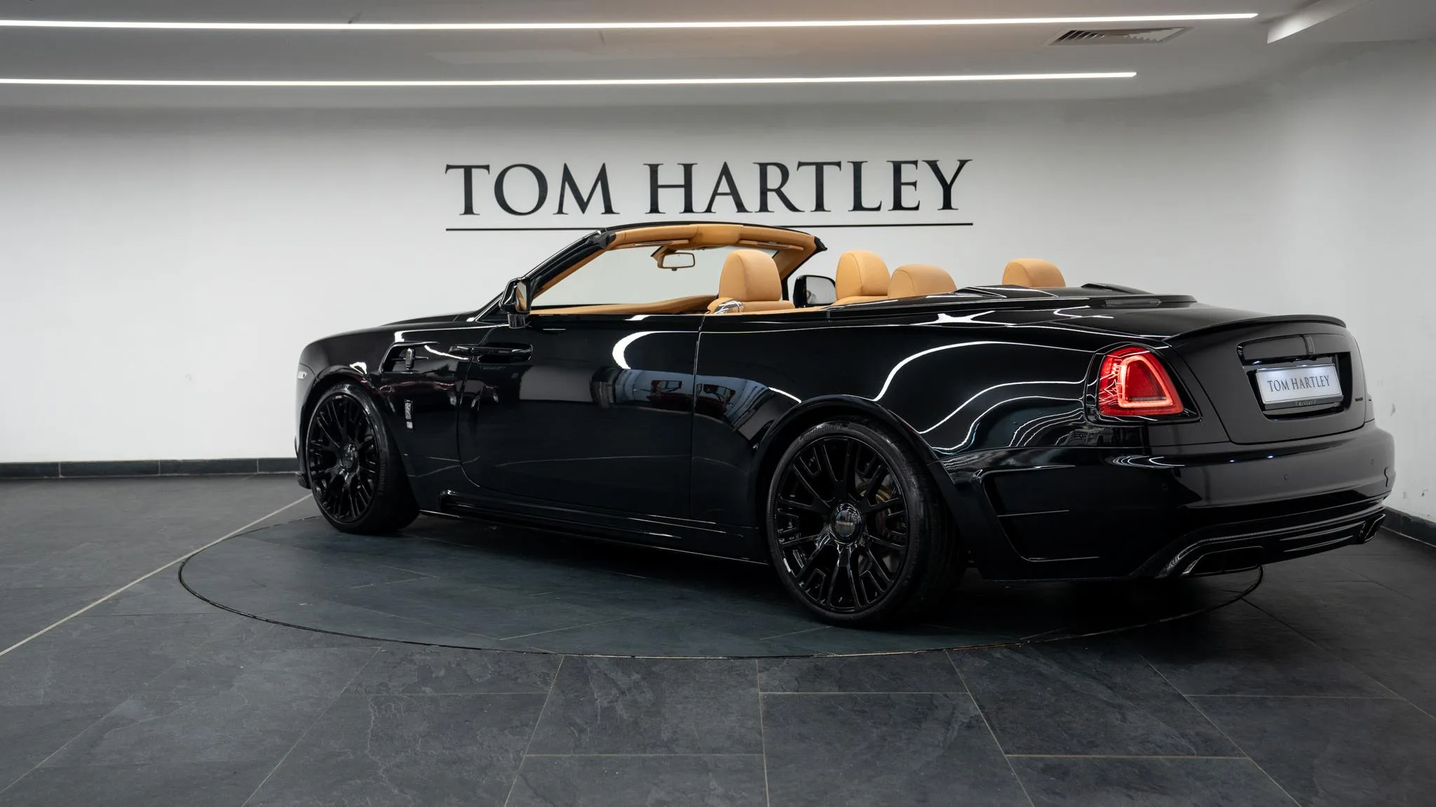 2019 Rolls-Royce Dawn MANSORY, 5/30