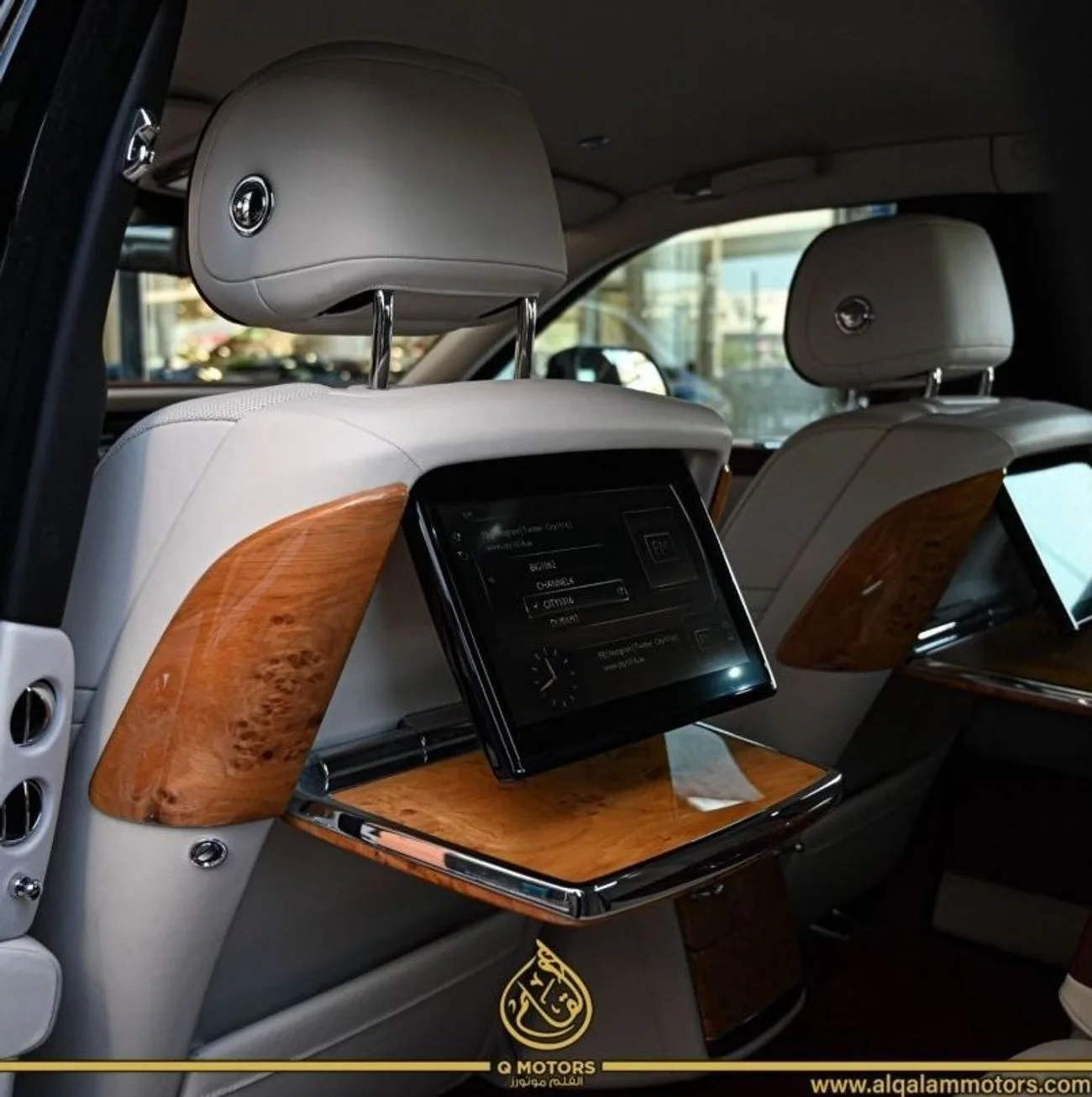 2019 Rolls-Royce Phantom Extended angeboten von einem Fachhändler in Dubai, Vereinigte Arabische Emirate, Foto 8 von 12