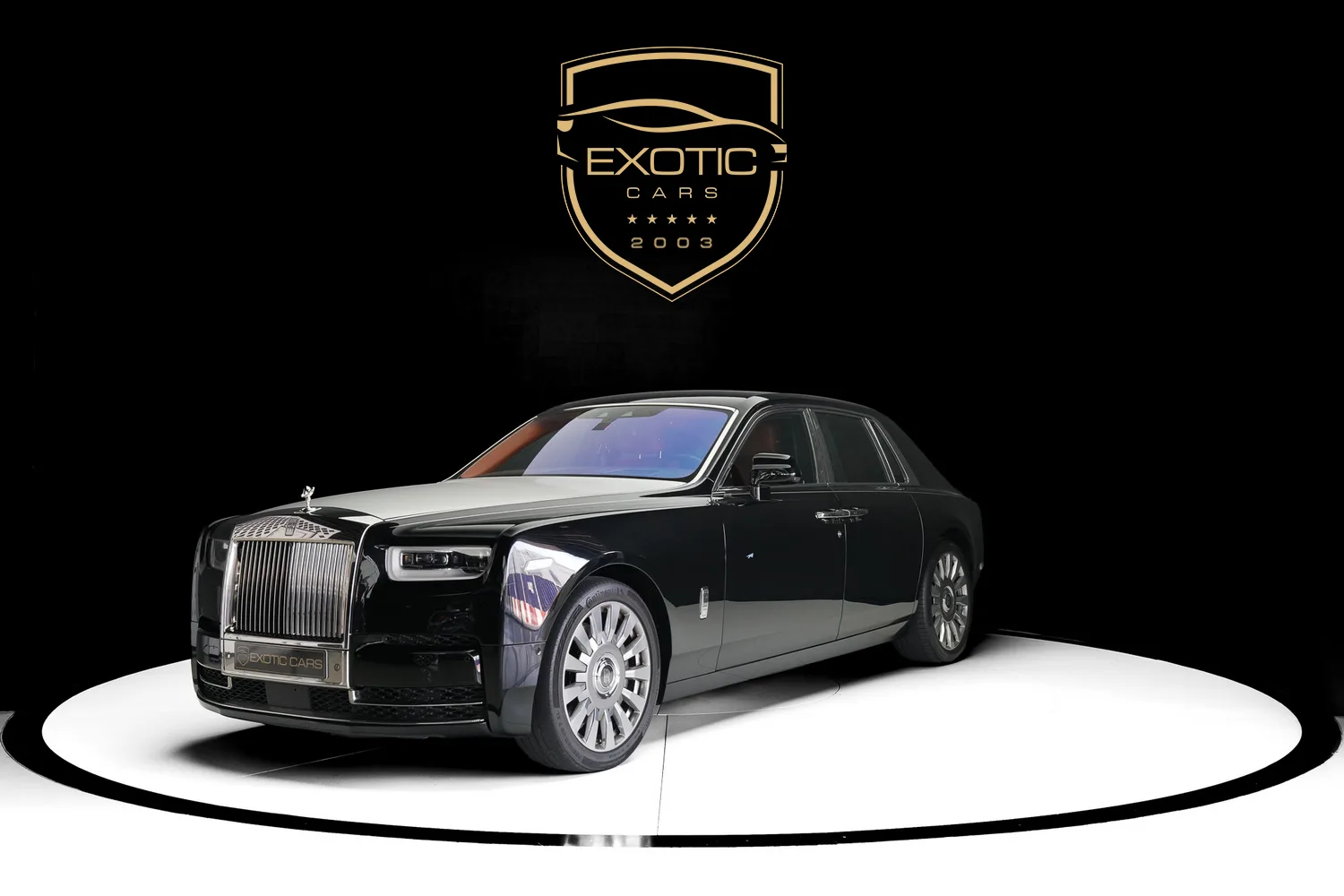 2019 Rolls-Royce Phantom VIII proposée par un concessionnaire spécialisé à Dubaï, Émirats arabes unis, photo principale