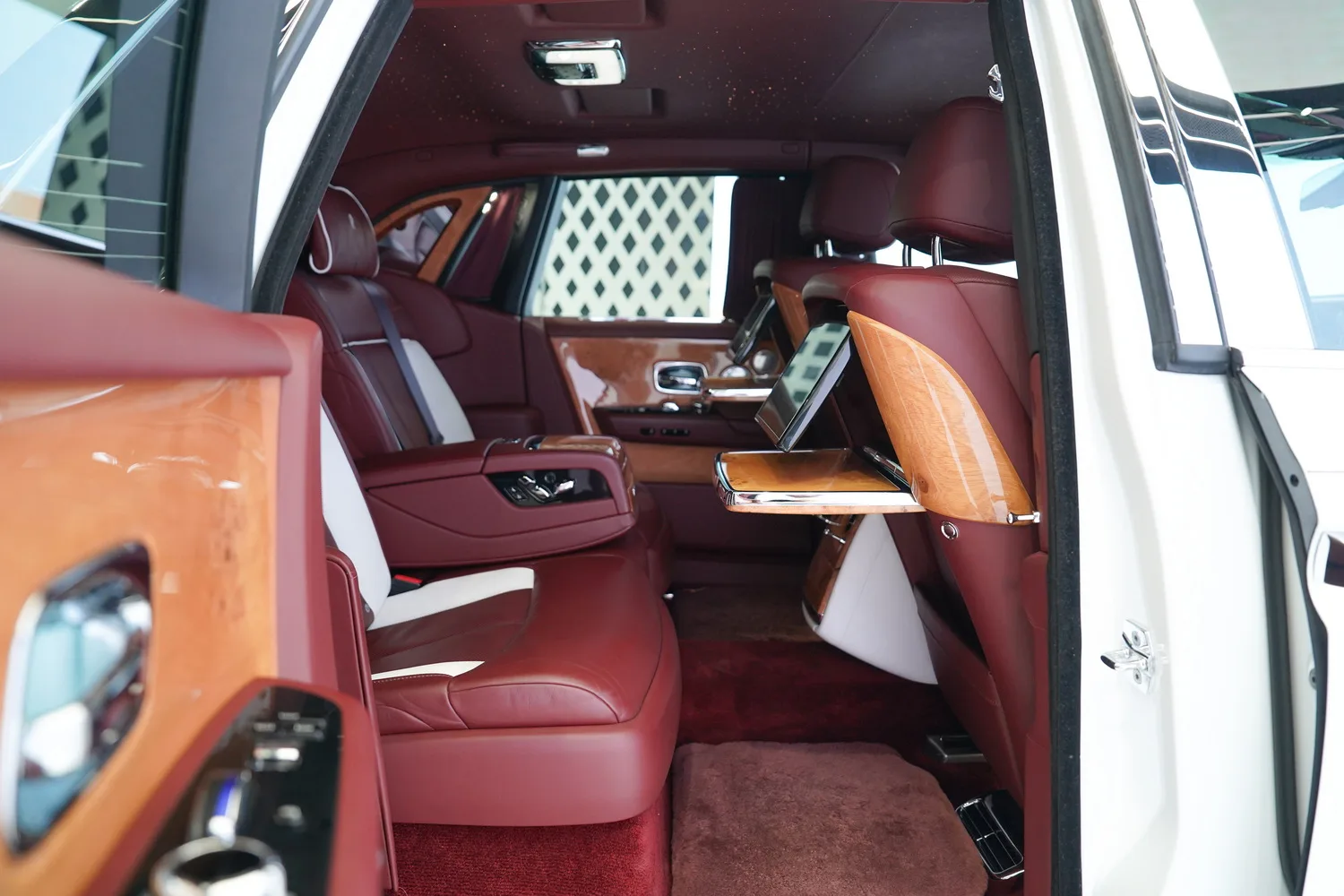 2019 Rolls-Royce Phantom VIII, 15/20