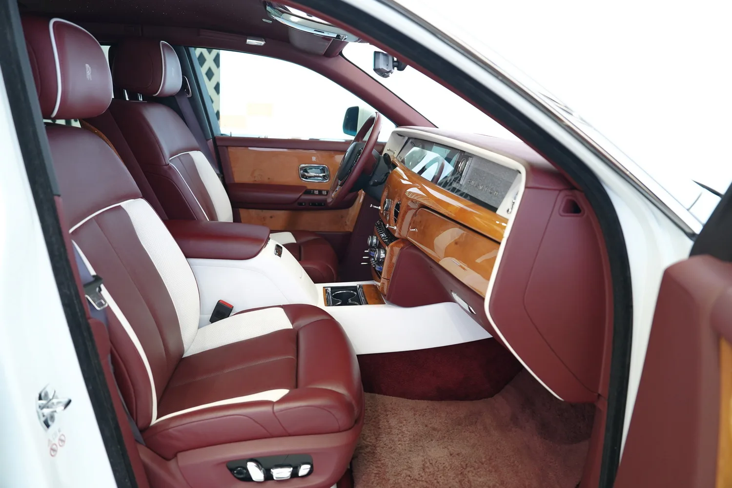 2019 Rolls-Royce Phantom VIII, 19/20
