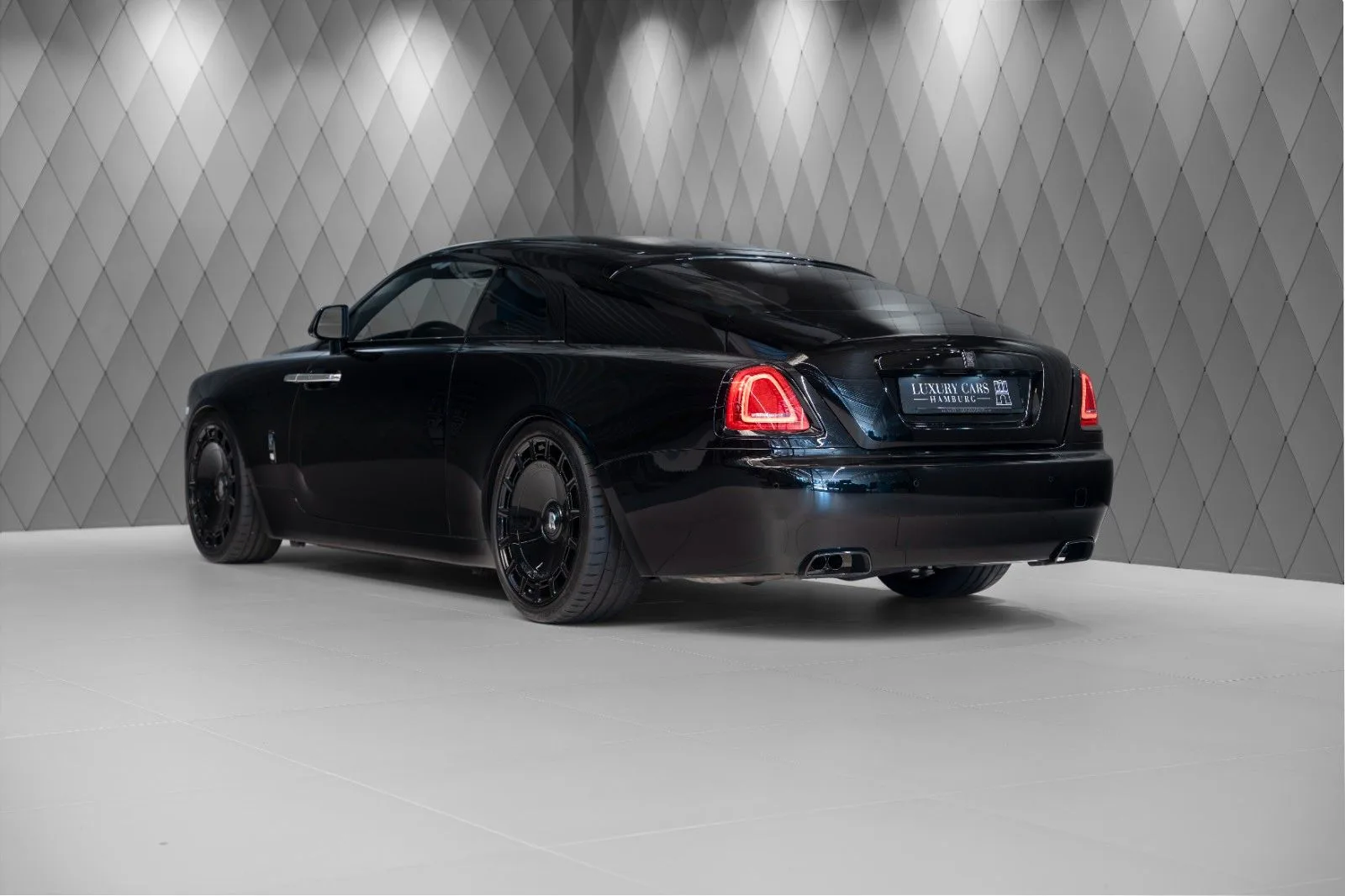 2019 Rolls-Royce Wraith Black Badge, 6/27