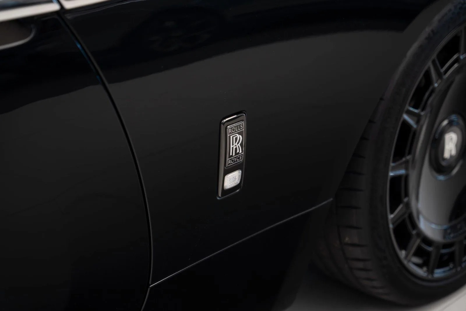 2019 Rolls-Royce Wraith Black Badge, 10/27
