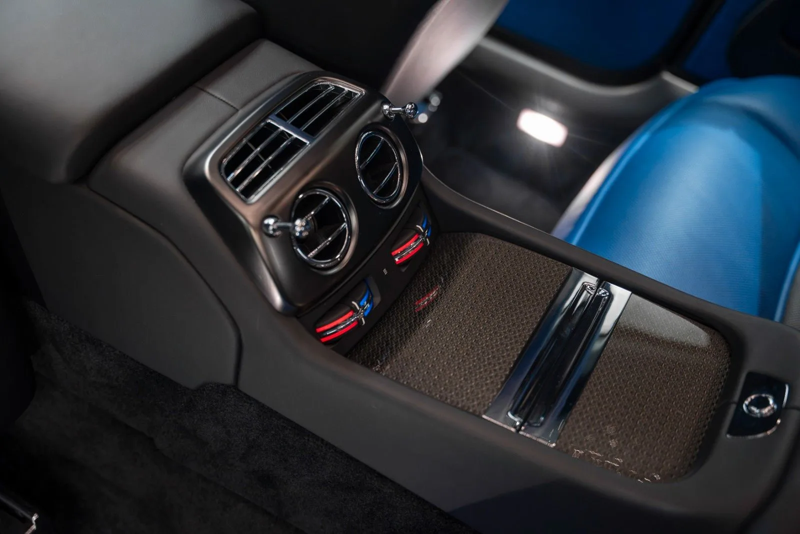 2019 Rolls-Royce Wraith Black Badge, 22/27