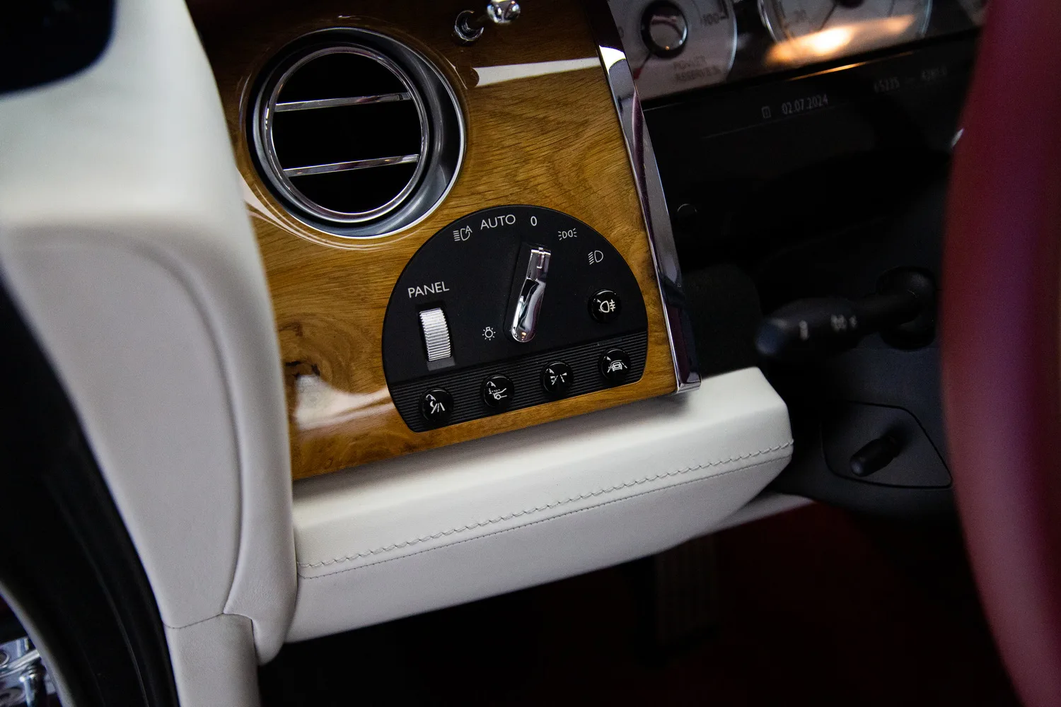 2019 Rolls-Royce Wraith, 9/14