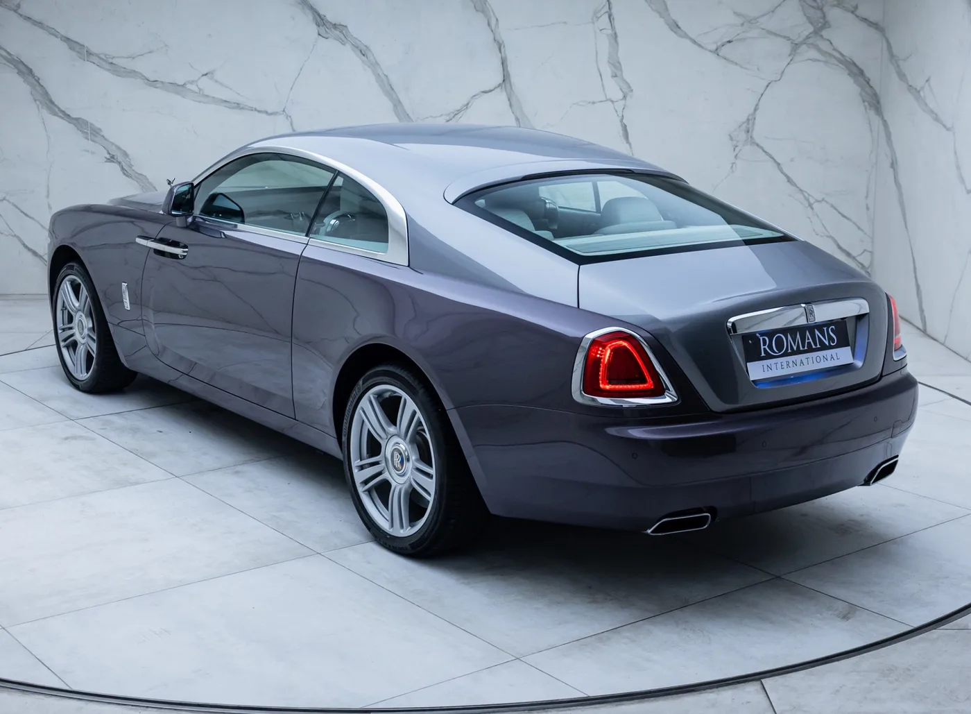 2019 Rolls-Royce Wraith proposée par un concessionnaire spécialisé à Banstead, Royaume-Uni, photo 9 sur 15