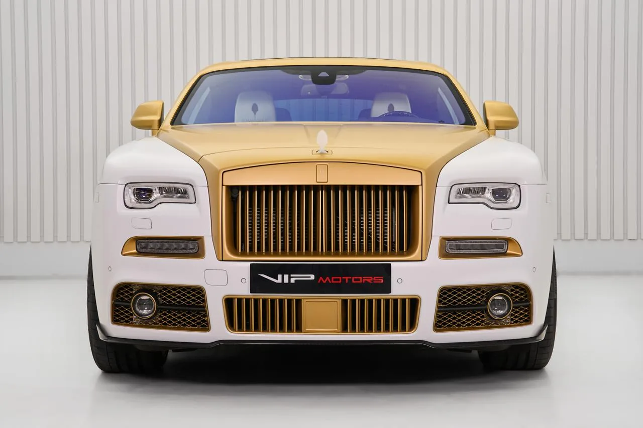 2019 Rolls-Royce Wraith offered by a specialist dealer in Dubai, United Arab Emirates, photo 2 of 10