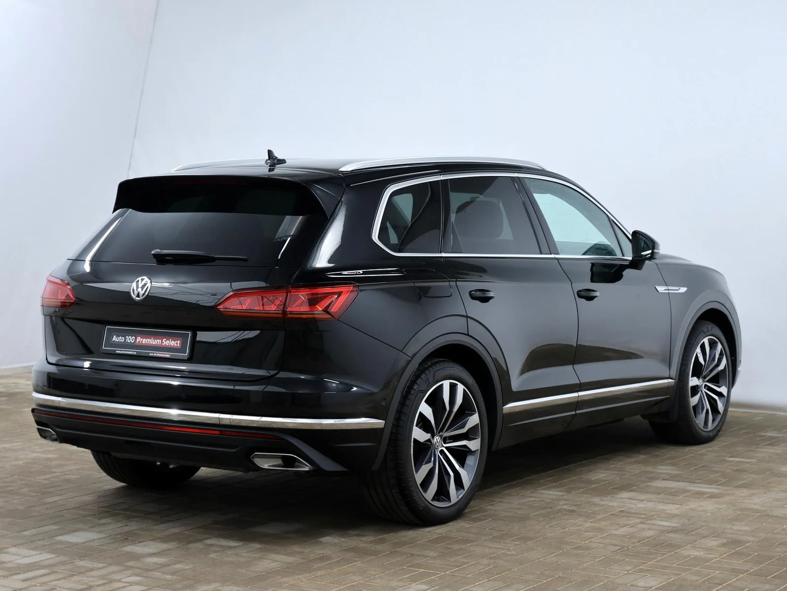 2019 Volkswagen Touareg Elegance, 8/29