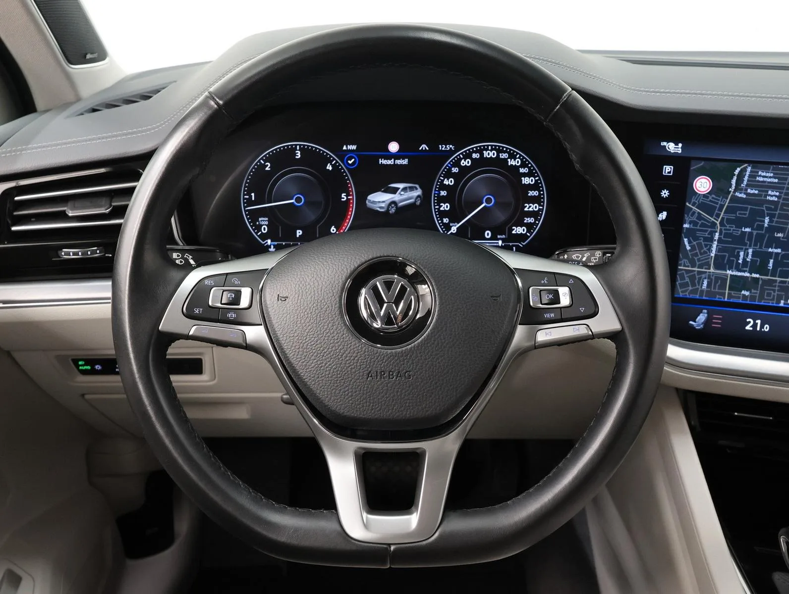 2019 Volkswagen Touareg Elegance, 11/29