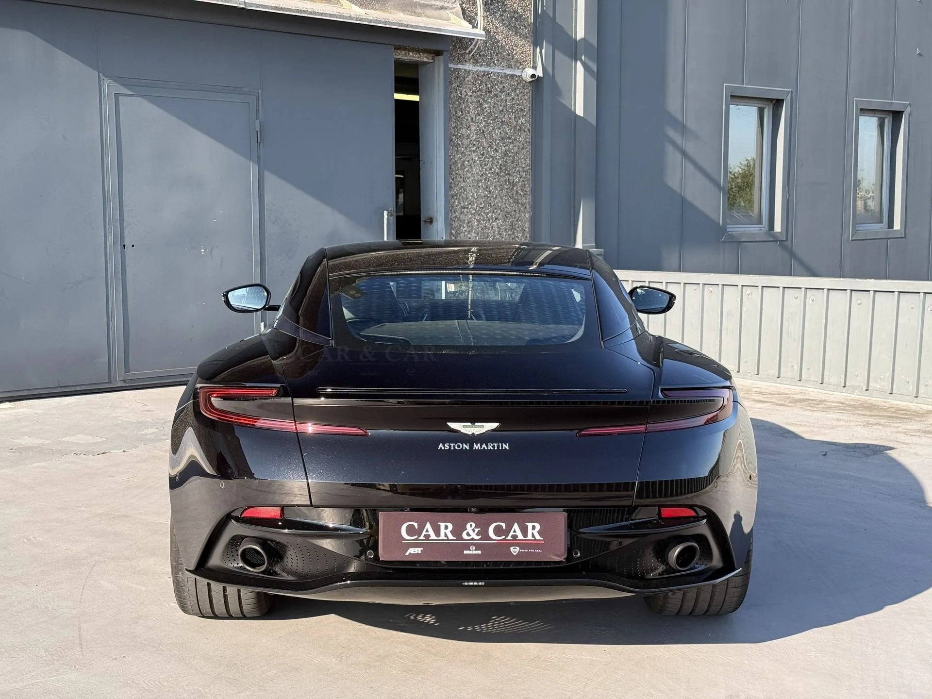 2020 Aston Martin DB11 AMR, 4/13