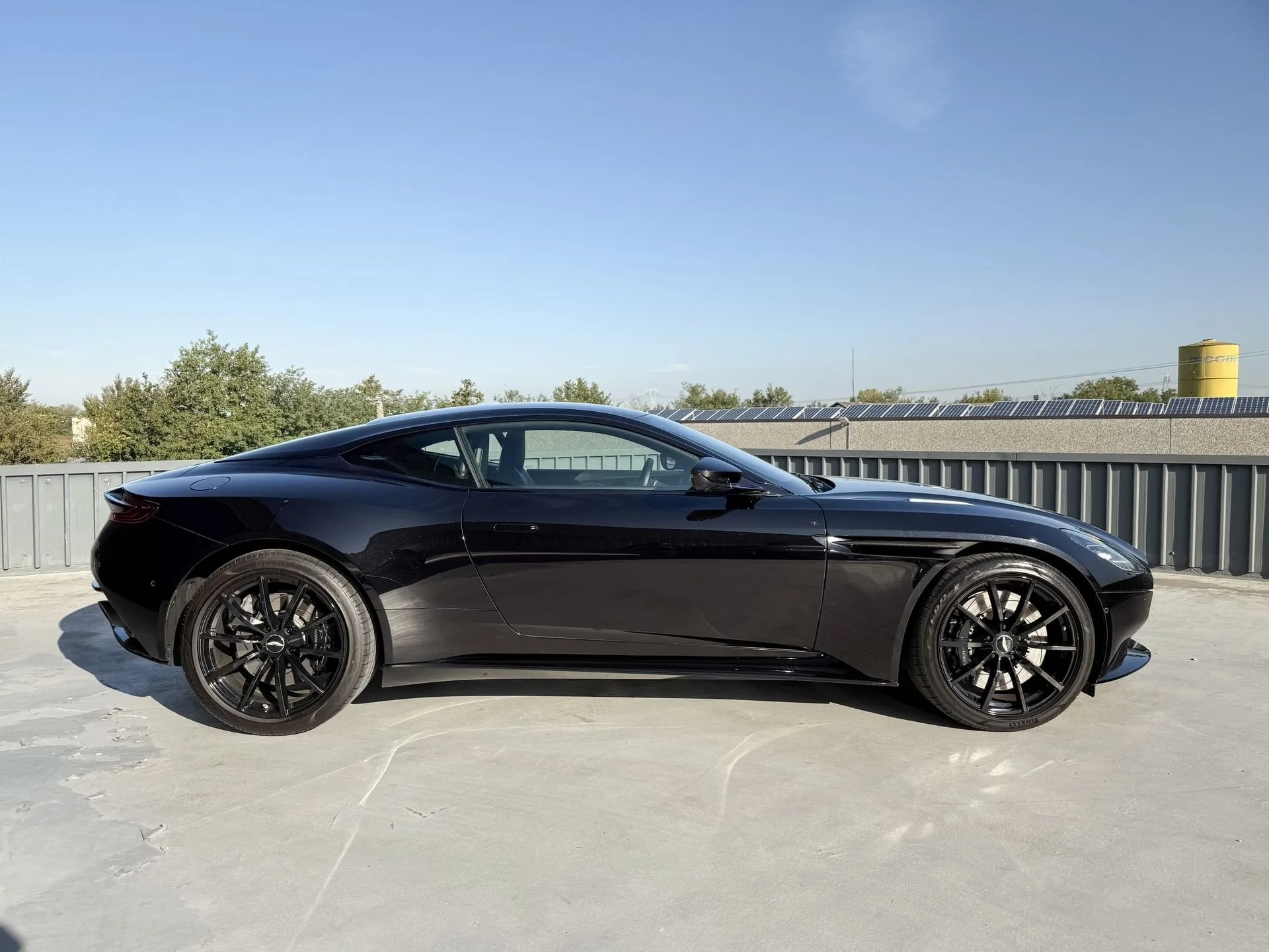 2020 Aston Martin DB11 AMR, 5/13