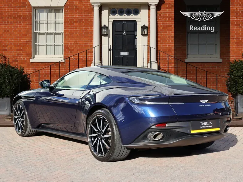 2020 Aston Martin DB11, 2/23