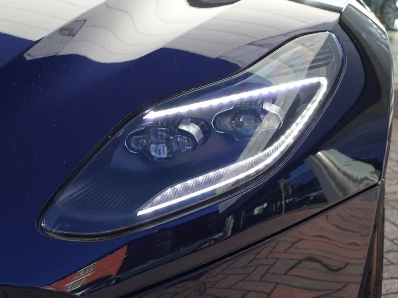 2020 Aston Martin DB11, 14/23