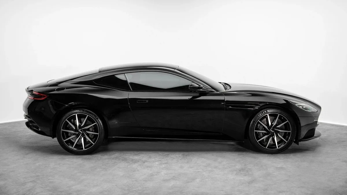 2020 Aston Martin DB11 V8 offered by a specialist dealer in Dubai, United Arab Emirates, photo 5 of 24