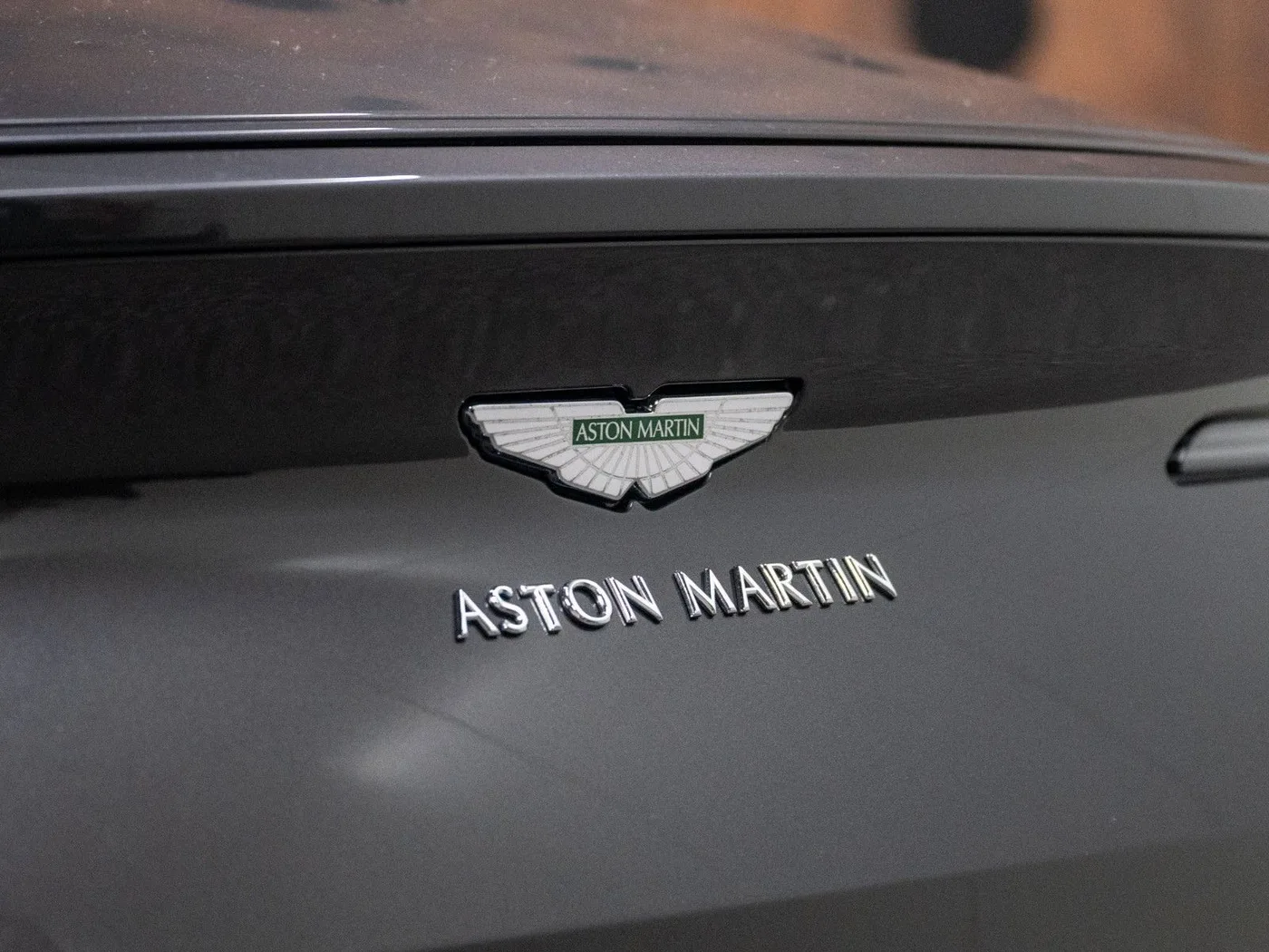 2020 Aston Martin DB11 V8 offered by a supercar dealer in Gronau, Germany, photo 12 of 25