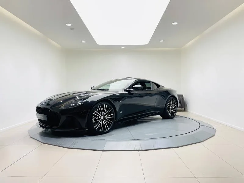 2020 Aston Martin DBS Superleggera proposée par un concessionnaire spécialisé à Balma, France, photo principale