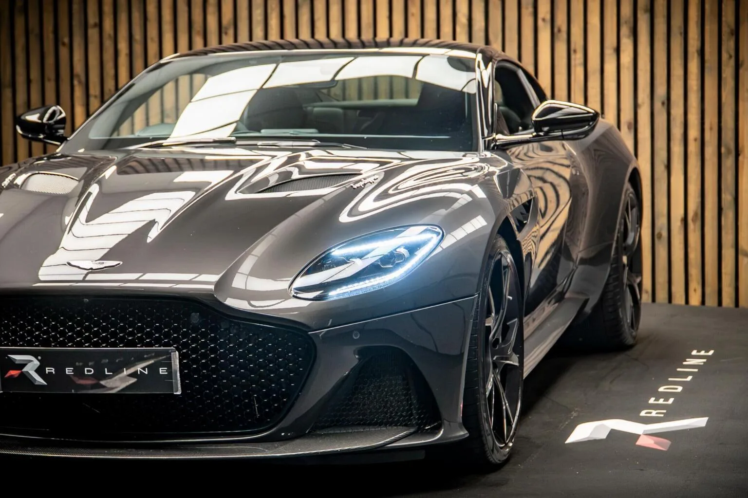 2020 Aston Martin DBS Superleggera, 12/30