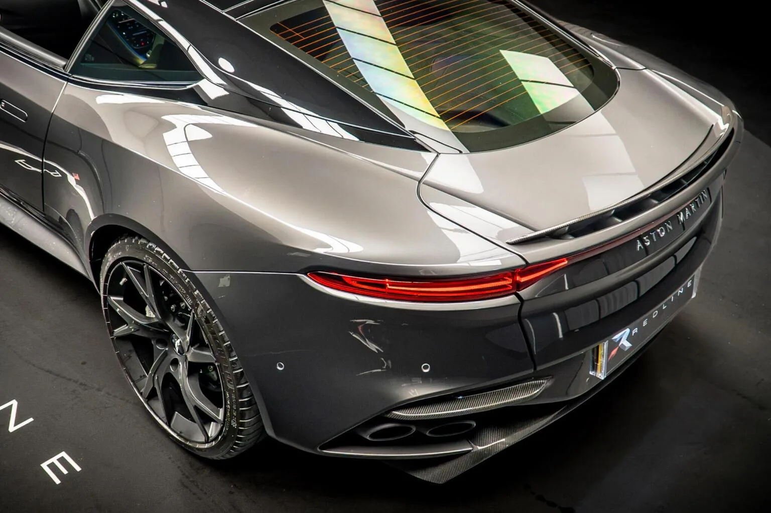2020 Aston Martin DBS Superleggera, 18/30