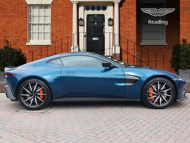 2020 Aston Martin Vantage, 6/30