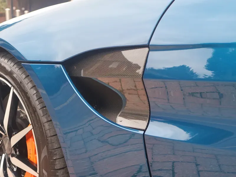 2020 Aston Martin Vantage, 29/30
