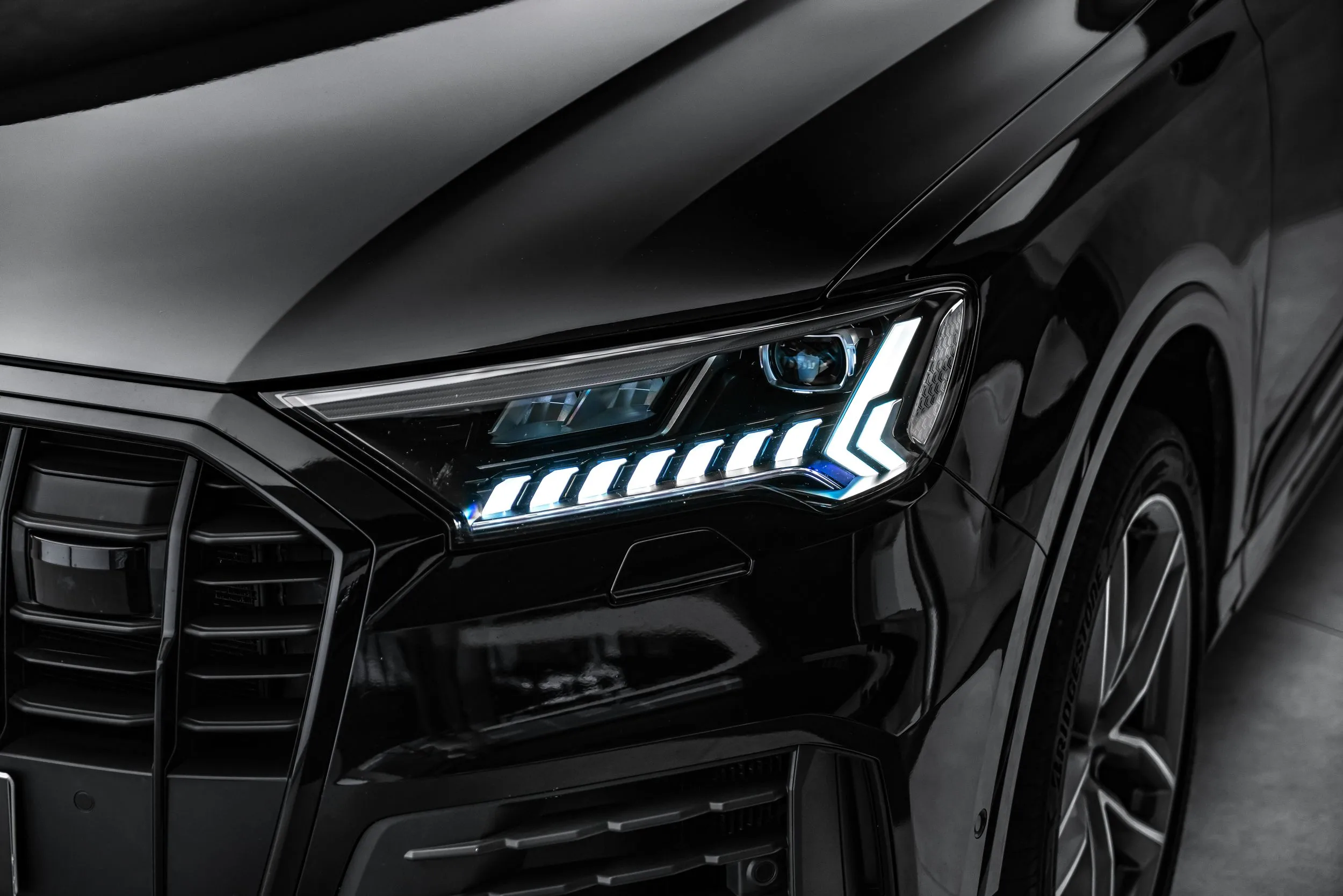 2020 Audi Q7, 8/24