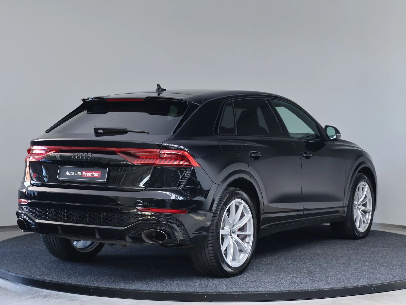 2020 Audi RS Q8, 3/24