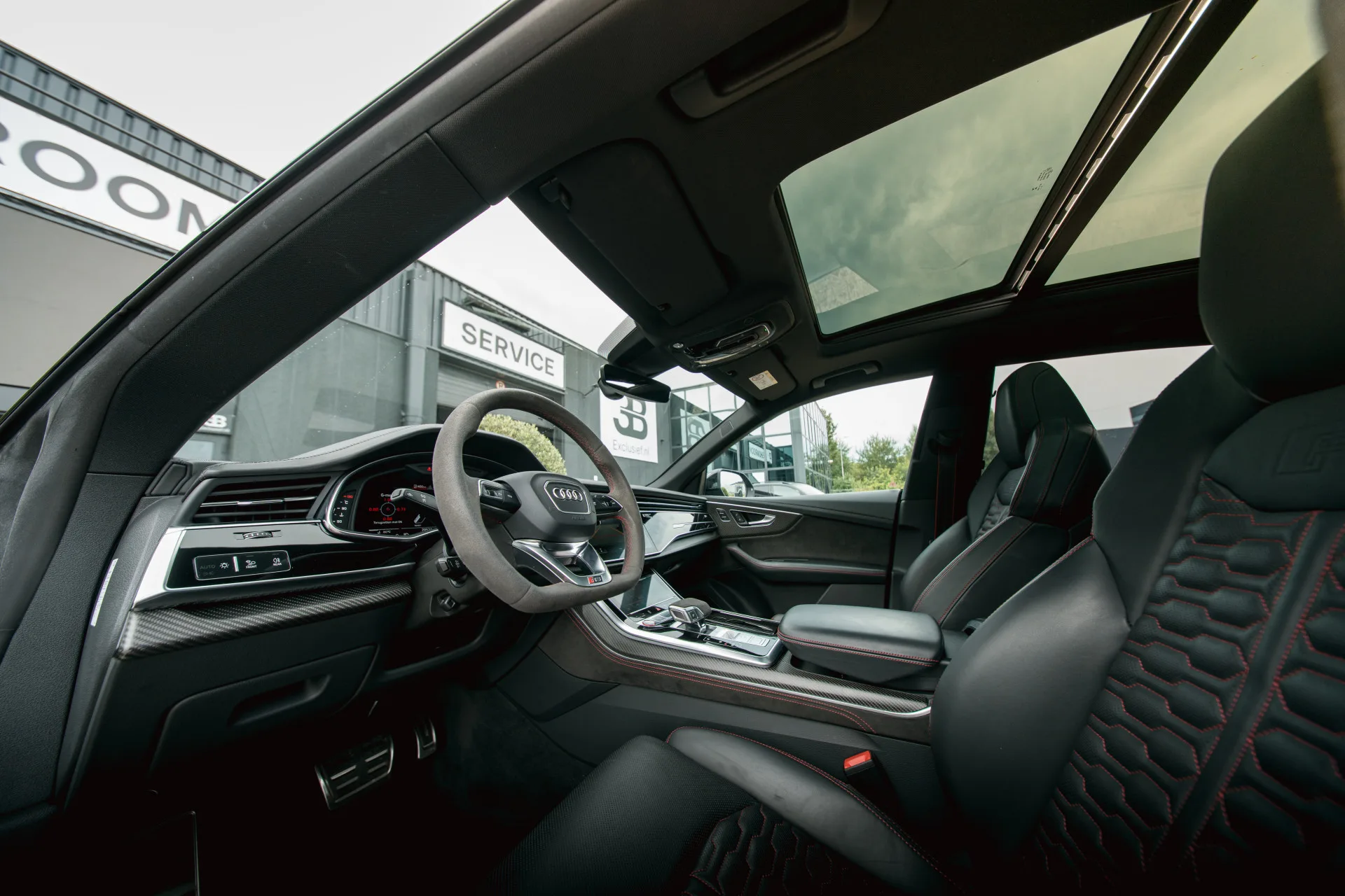 2020 Audi RS Q8, 6/30