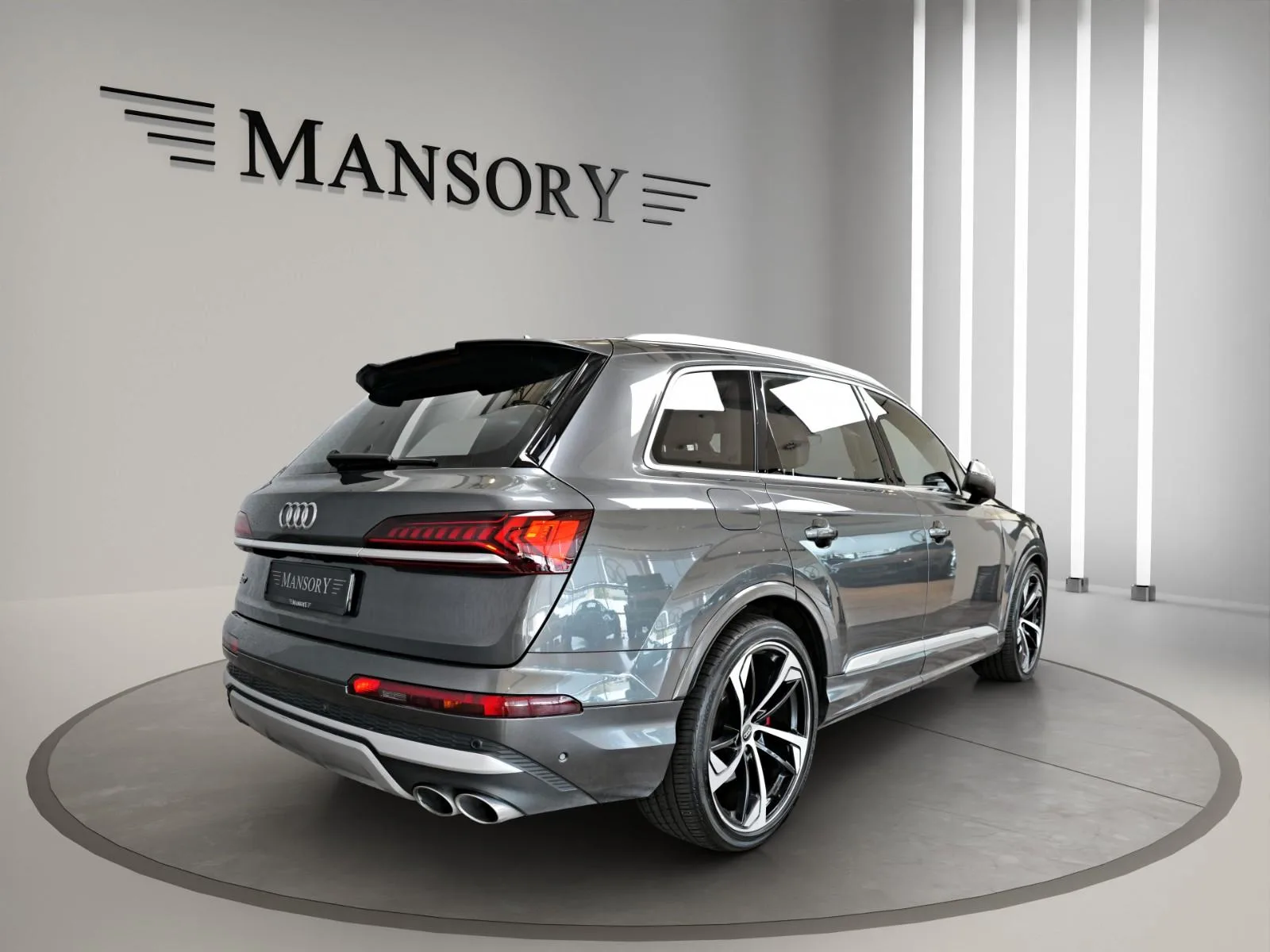 2020 Audi SQ7, 5/25