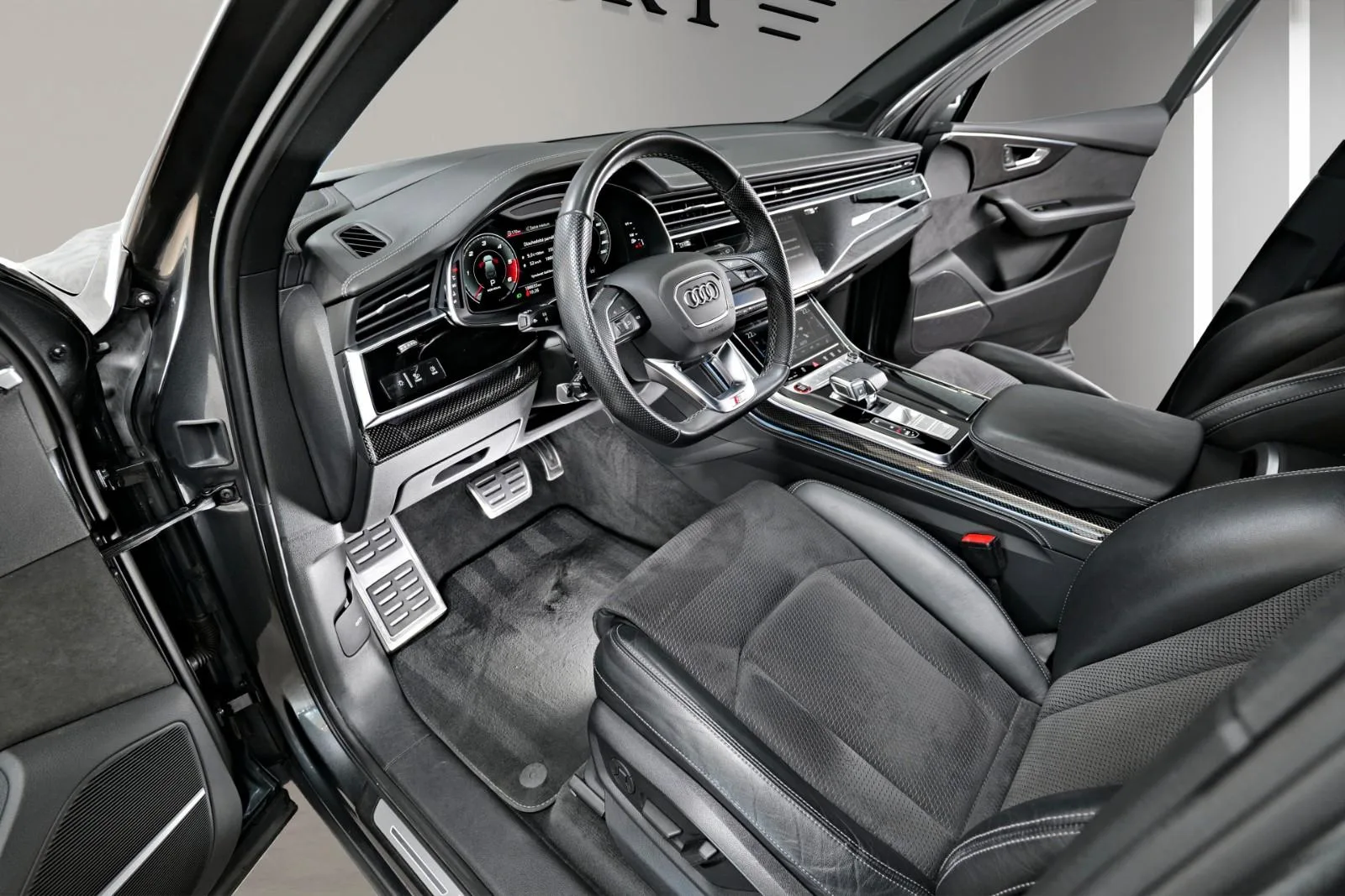 2020 Audi SQ7, 13/25