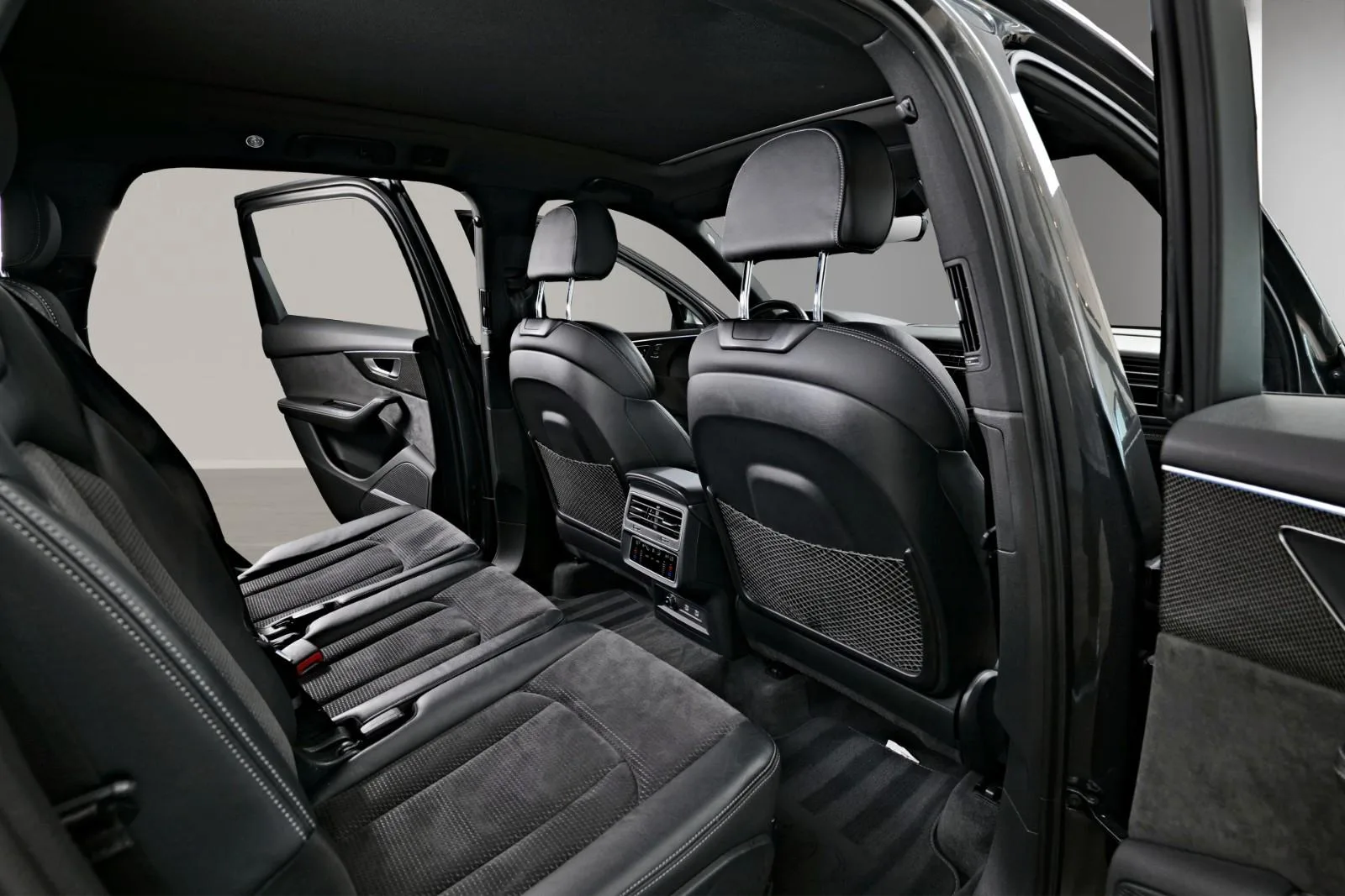2020 Audi SQ7, 22/25