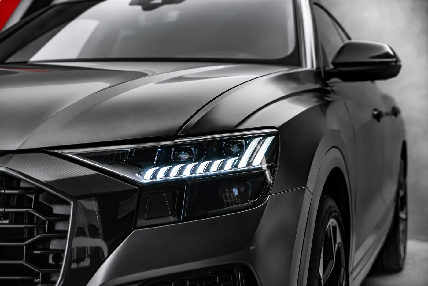 2020 Audi SQ8 offered by a specialist dealer in Ostrava, Czechia, photo 9 of 25