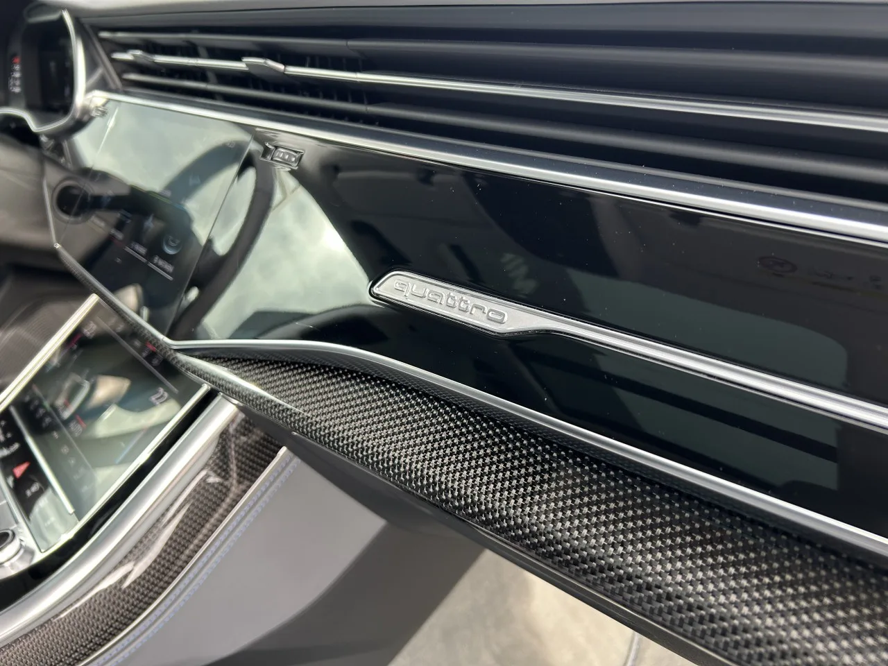 2020 Audi SQ8 TDI Audi exclusive, 30/30