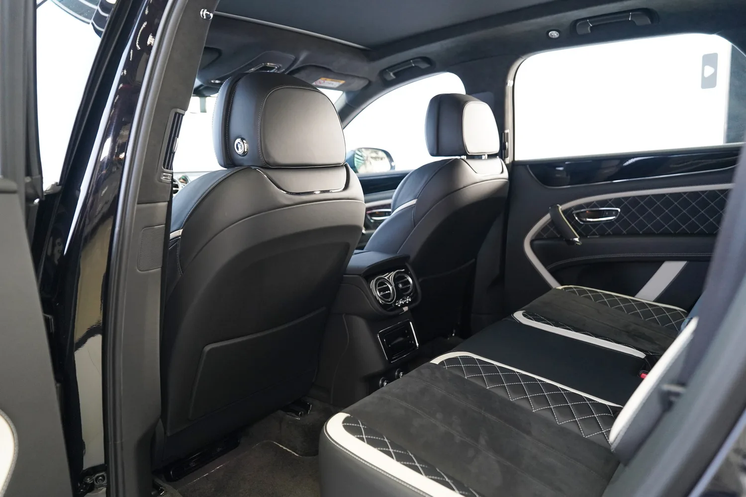 2020 Bentley Bentayga Speed, 10/16