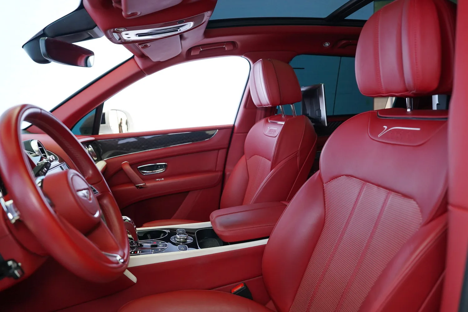 2020 Bentley Bentayga V8 Design Series, 5/16
