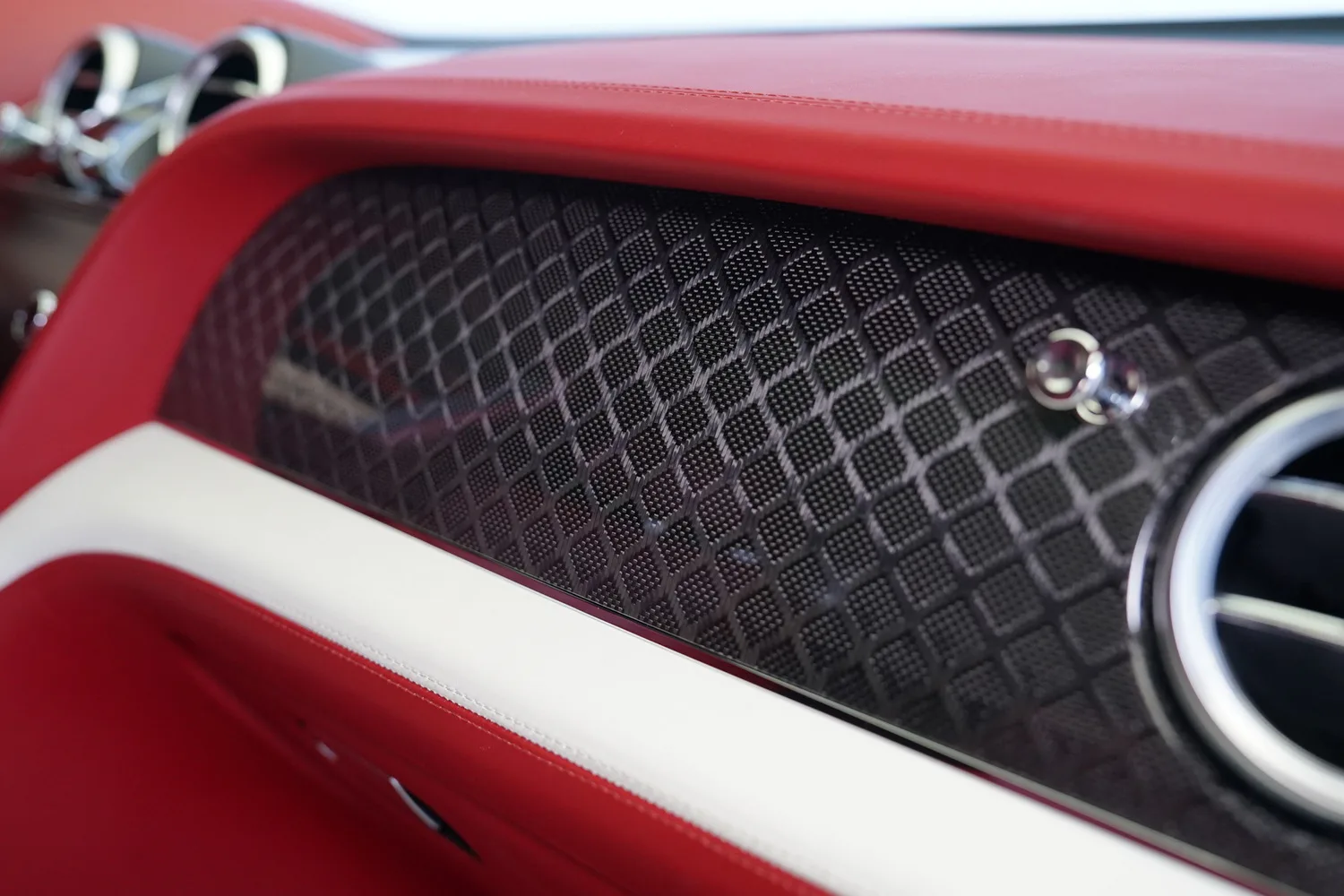 2020 Bentley Bentayga V8 Design Series, 10/16
