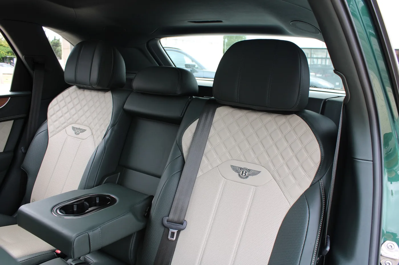 2020 Bentley Bentayga V8 angeboten von einer Vertragshändlergruppe in Cheltenham, Vereinigtes Königreich, Foto 20 von 25