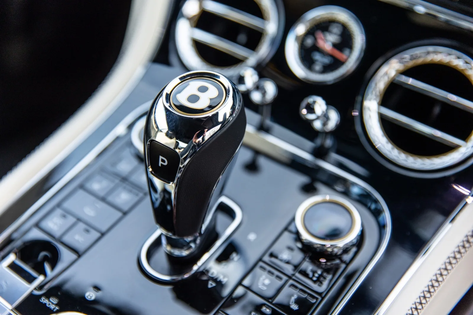 2020 Bentley Continental GT Centenary Edition, 17/30