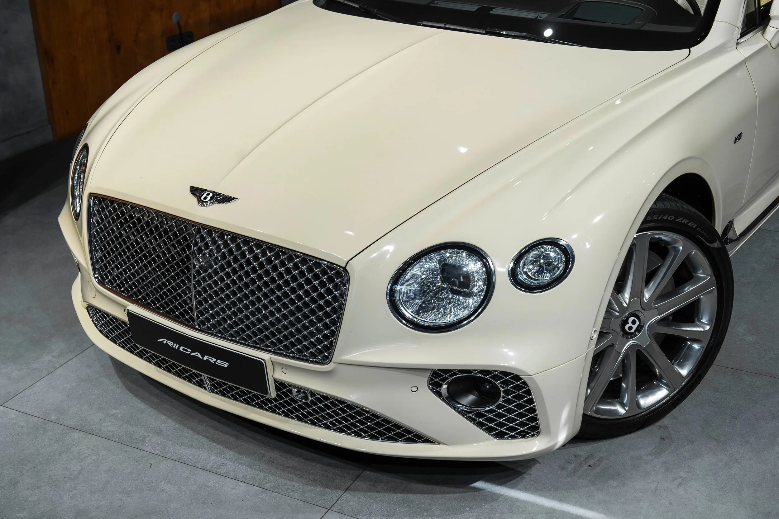 2020 Bentley Continental GT V8, 4/25