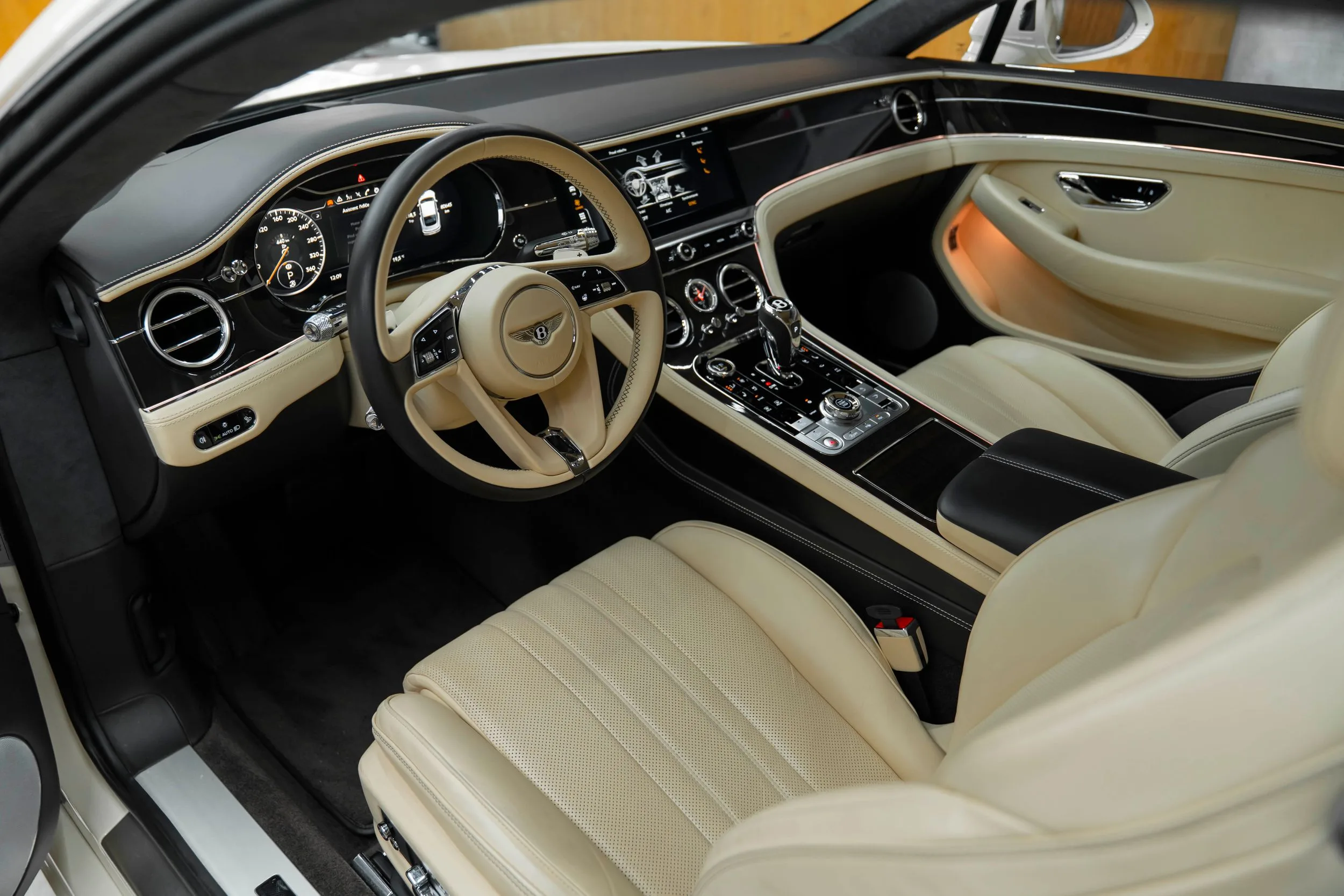 2020 Bentley Continental GT V8, 7/25