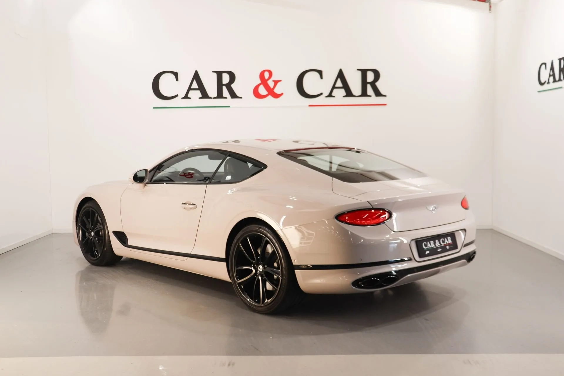 2020 Bentley Continental GT V8, 2/13