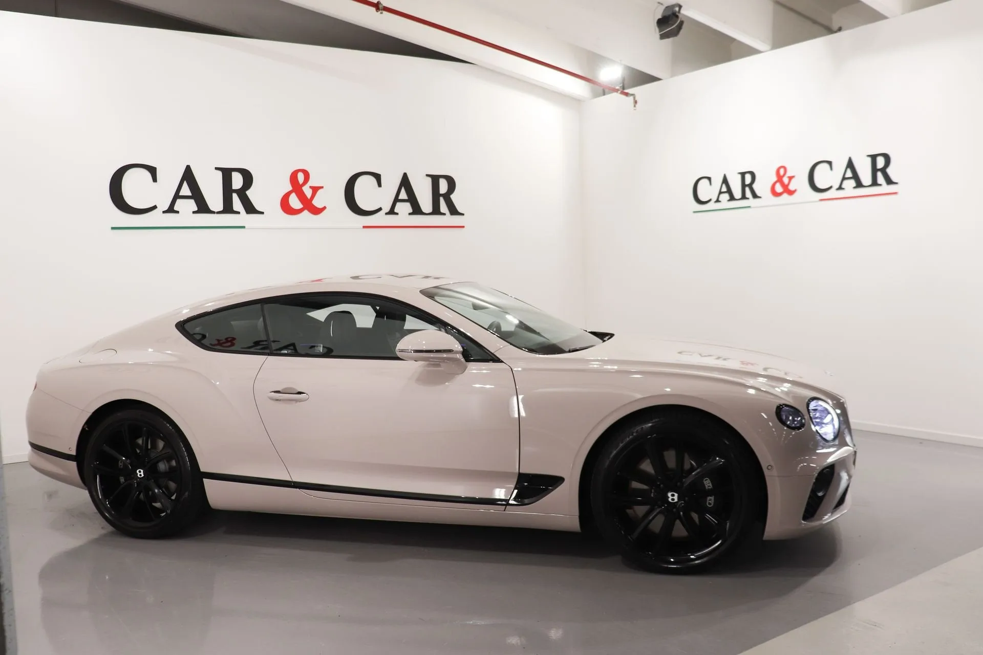 2020 Bentley Continental GT V8, 5/13