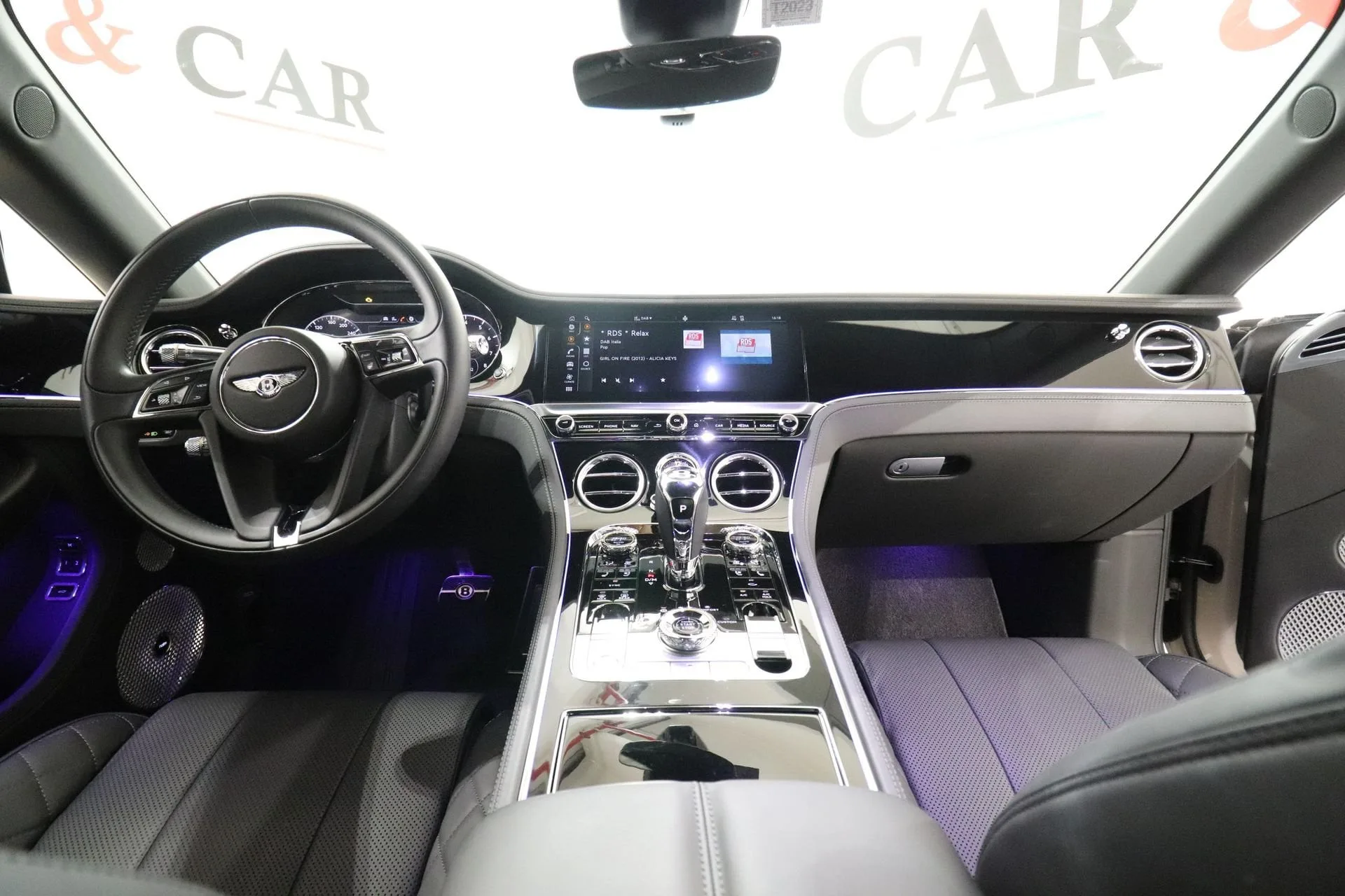 2020 Bentley Continental GT V8, 12/13