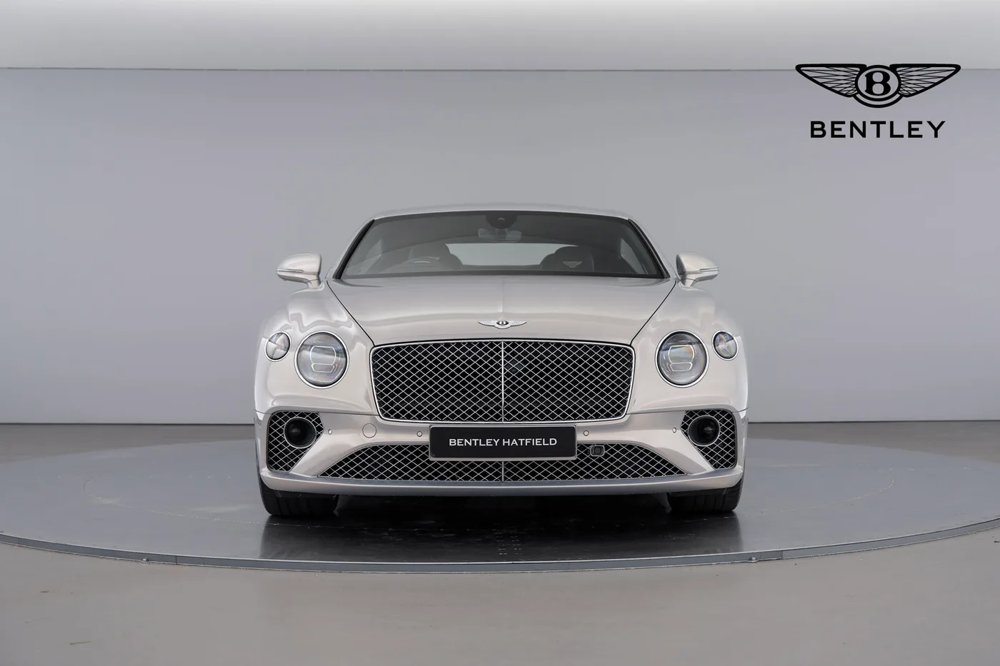 2020 Bentley Continental GT V8 proposée par un groupe de concessions agréées à Hatfield, Royaume-Uni, photo 4 sur 25
