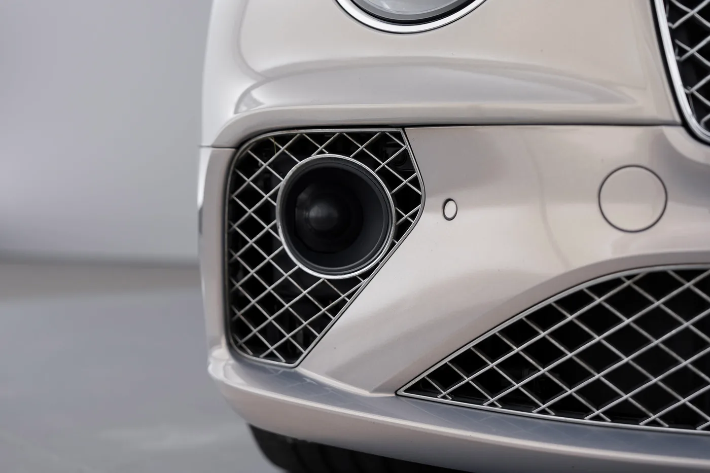 2020 Bentley Continental GT V8 proposée par un groupe de concessions agréées à Hatfield, Royaume-Uni, photo 16 sur 25