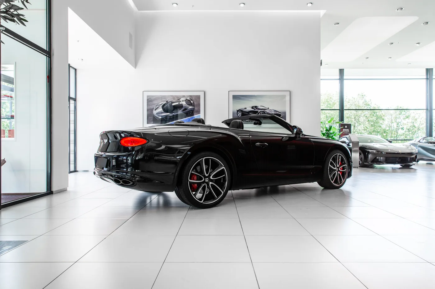 2020 Bentley Continental GTC V8 angeboten von einem Fachhändler in Hengelo, Niederlande, Foto 4 von 15